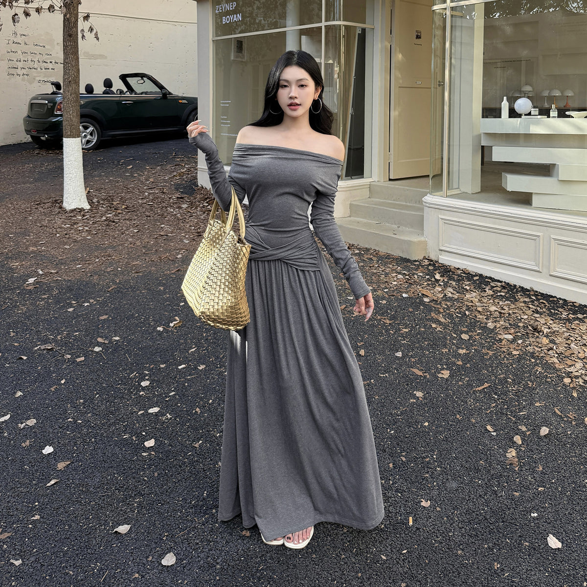 Wear long sleeved dresses with one shoulder and slanted shoulders