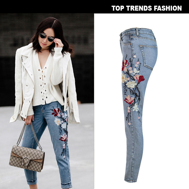 Women’s High-Waisted Embroidered Cropped Jeans