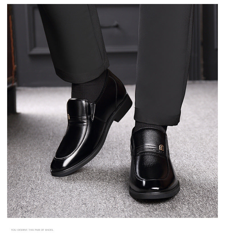 Factory 2023 spring men's leather shoes business formal wear increased men's shoes casual pointed wedding shoes a generation of hair
