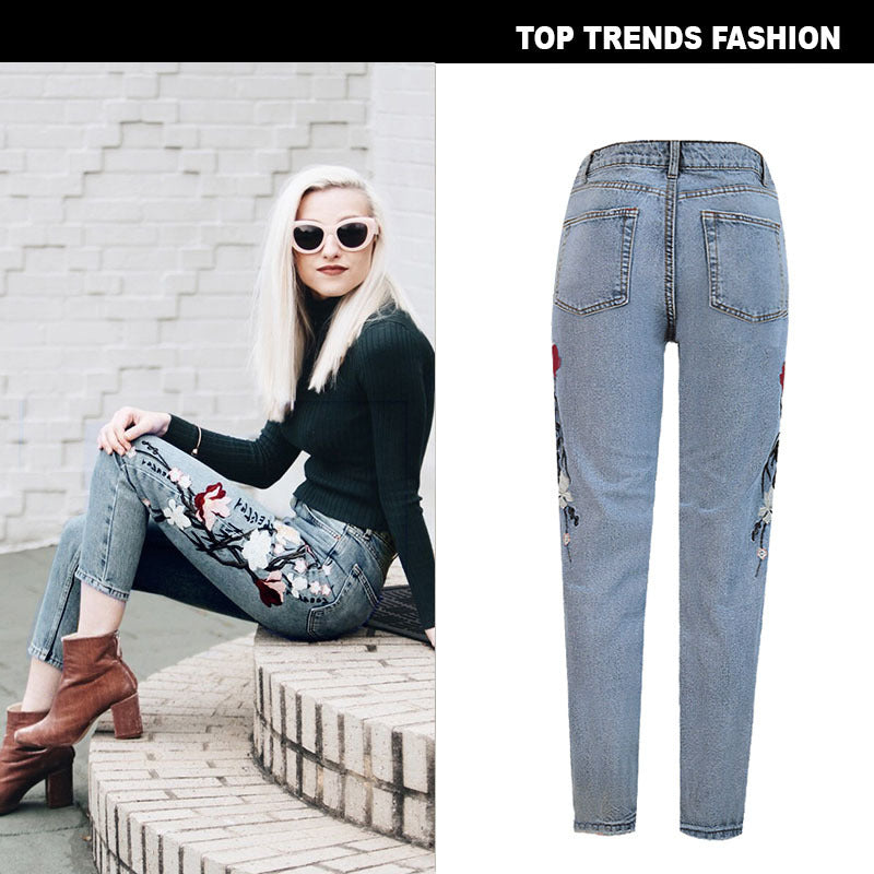 Women’s High-Waisted Embroidered Cropped Jeans