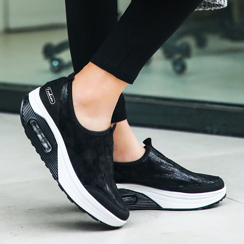 Women's Sports Shoes, Air Cushioned Sloping Heels, Casual Thick Soled Rocking Shoes, Oversized Travel Shoes