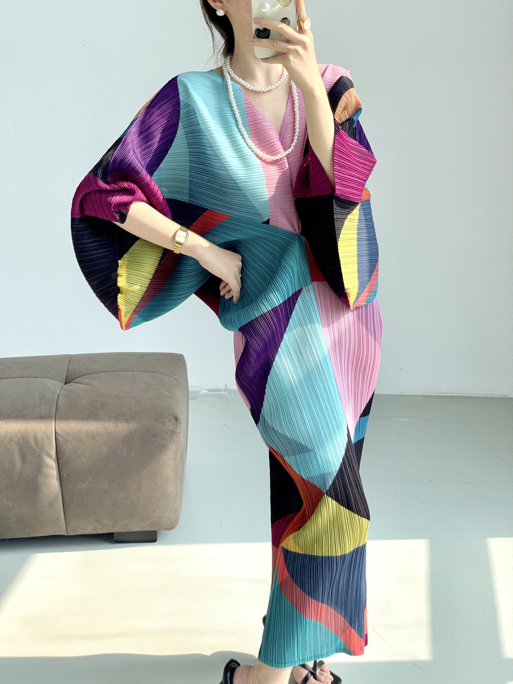 High End Fashionable And Relaxed Print V-neck Holiday Dresses