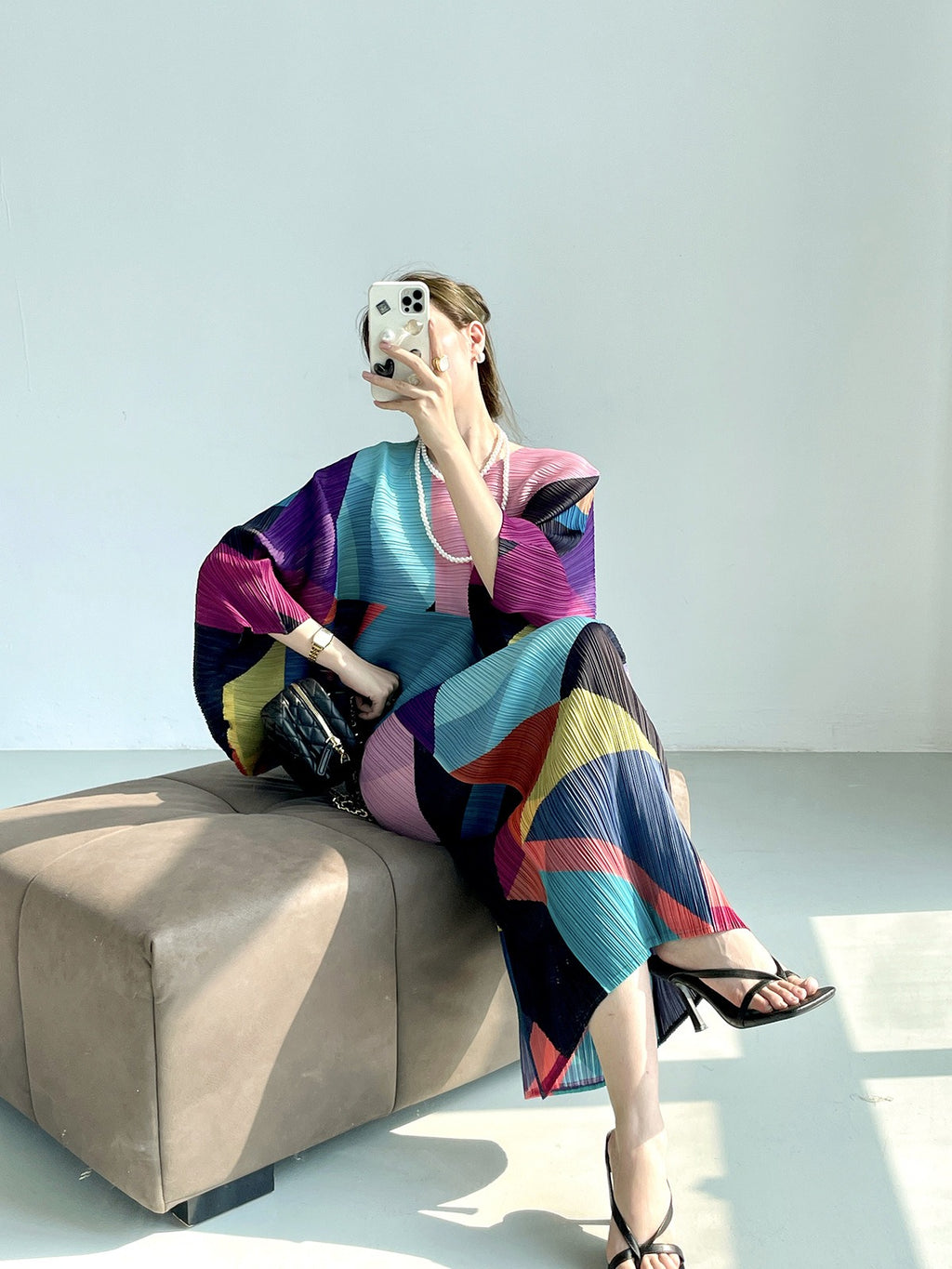 High End Fashionable And Relaxed Print V-neck Holiday Dresses