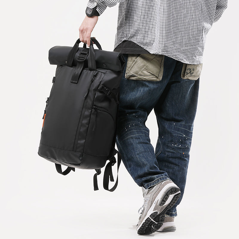 Business Laptop Backpack — Large Capacity Waterproof Oxford Cloth Travel Bag in Black