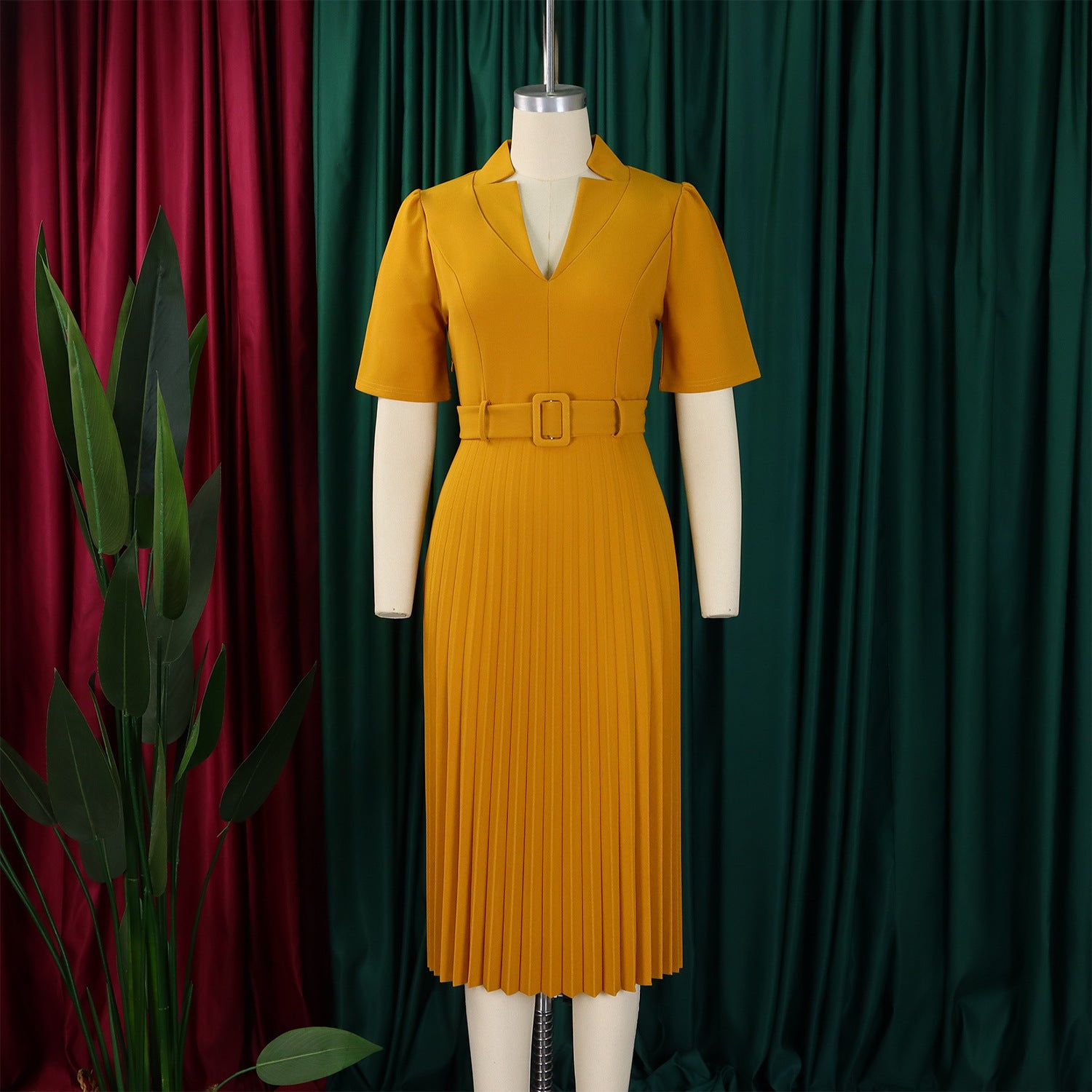 D563 Foreign Trade Cross-border Women's Clothing Summer New Short-sleeved V-neck Pleated High Waist Fashion Elegant Waist African dress