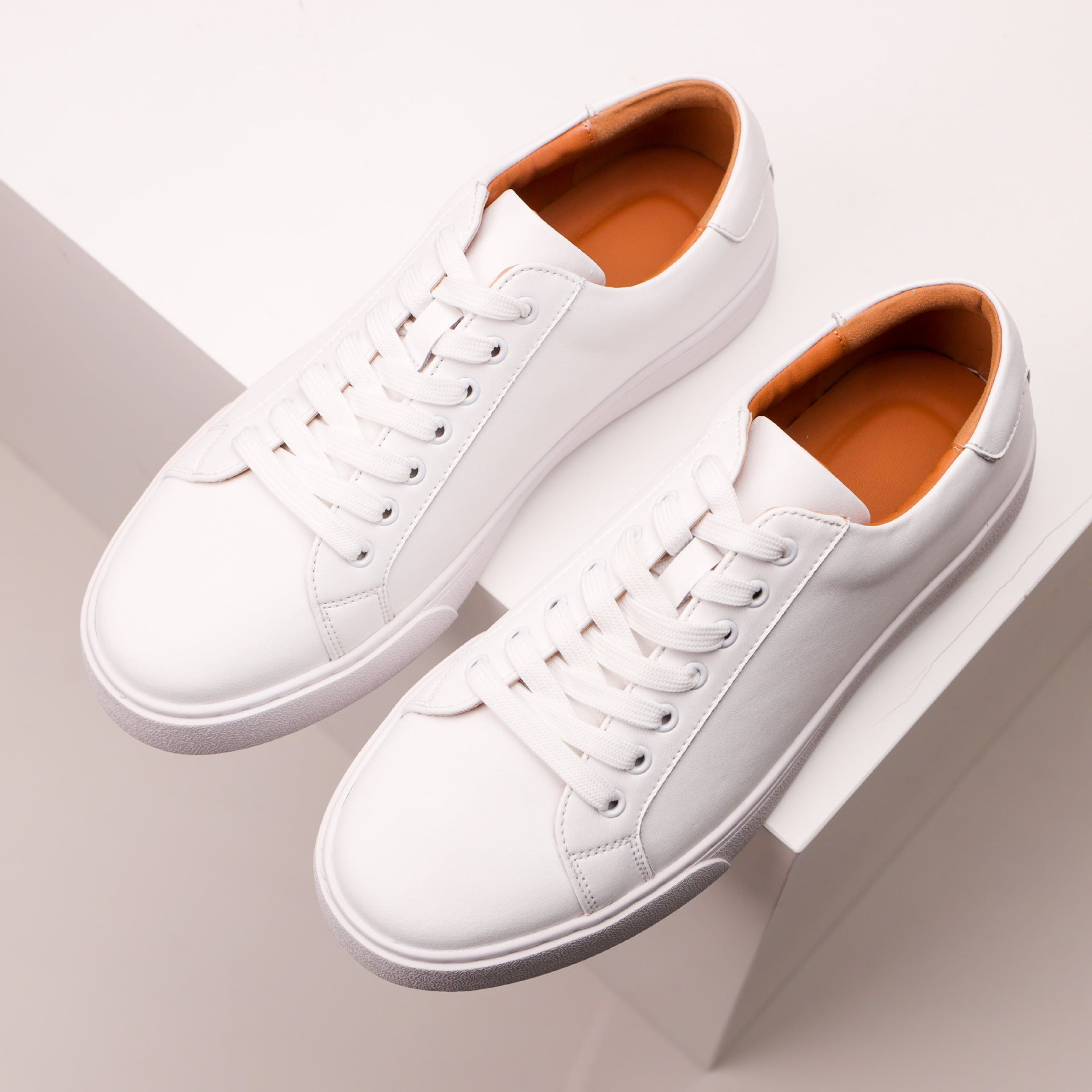 plus size Vintage Men's White Shoes All-match Sneakers Business Casual Leather Shoes Men's Leather Soft Sole Board Shoes Cross-border Men's Shoes