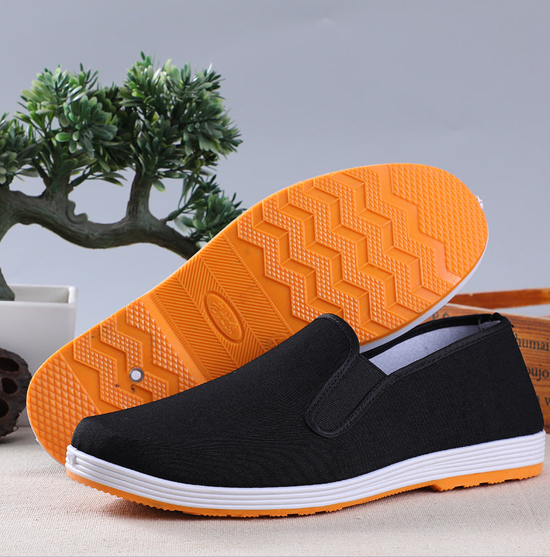 Factory direct old Beijing cloth shoes men's wholesale middle-aged and old men's traditional black cloth shoes