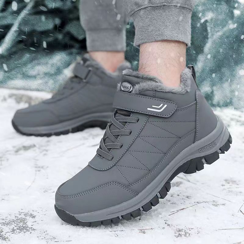 Middle-aged and elderly walking shoes autumn and winter fleece-lined round toe cotton in stock warm thickened cross-border foreign trade shoes men's shoes