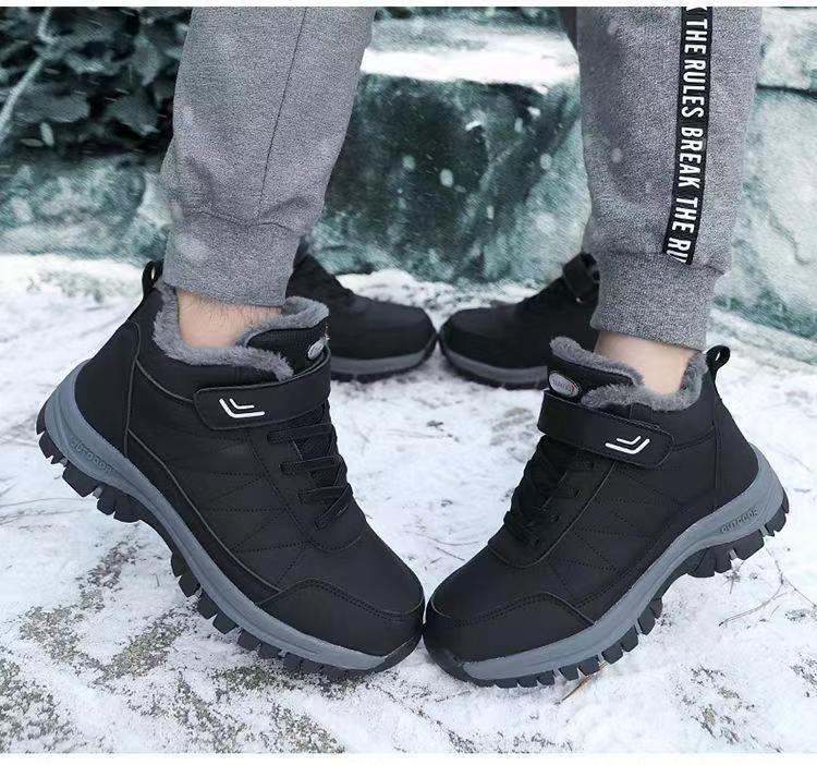 Middle-aged and elderly walking shoes autumn and winter fleece-lined round toe cotton in stock warm thickened cross-border foreign trade shoes men's shoes