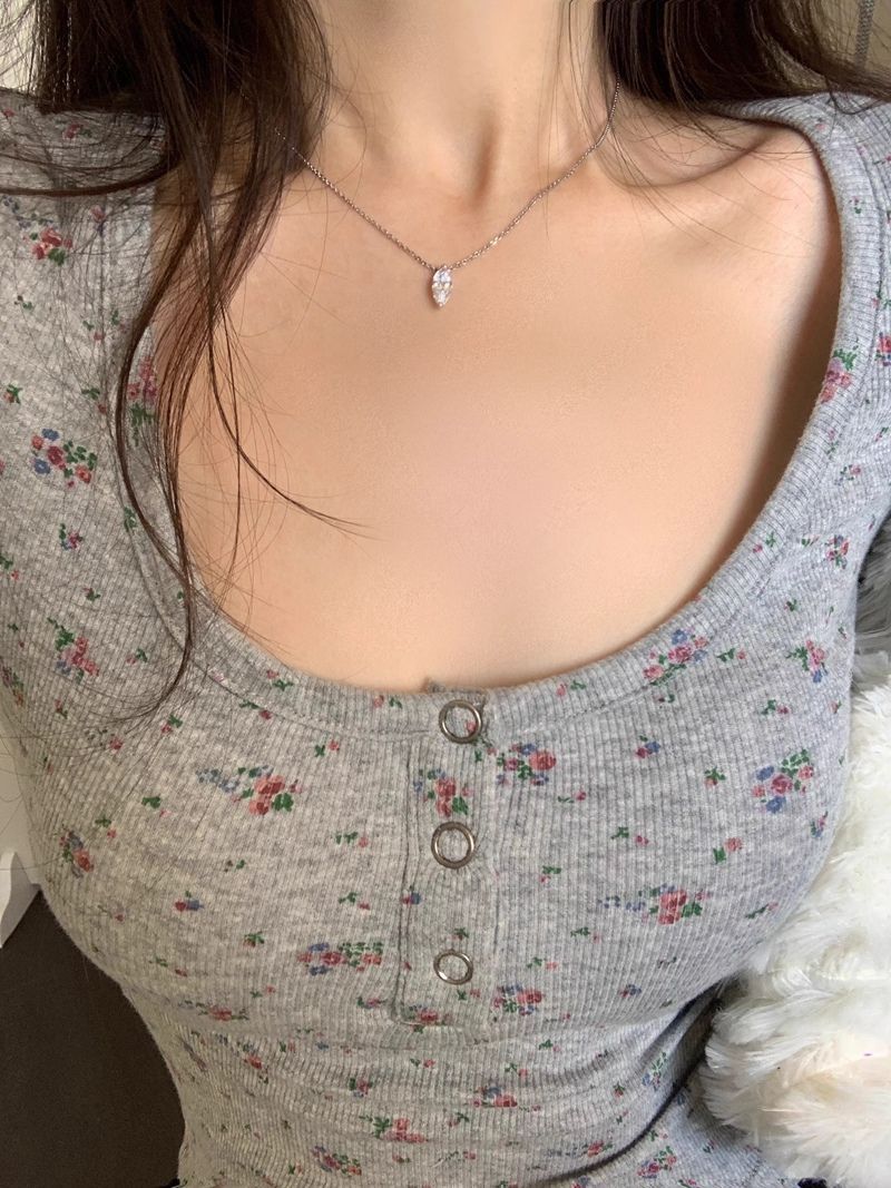 Floral Square Neck Long-Sleeved T-Shirt Bottoming Shirt for Women Autumn and Winter 2025 New Design Niche Slimming Look Tops