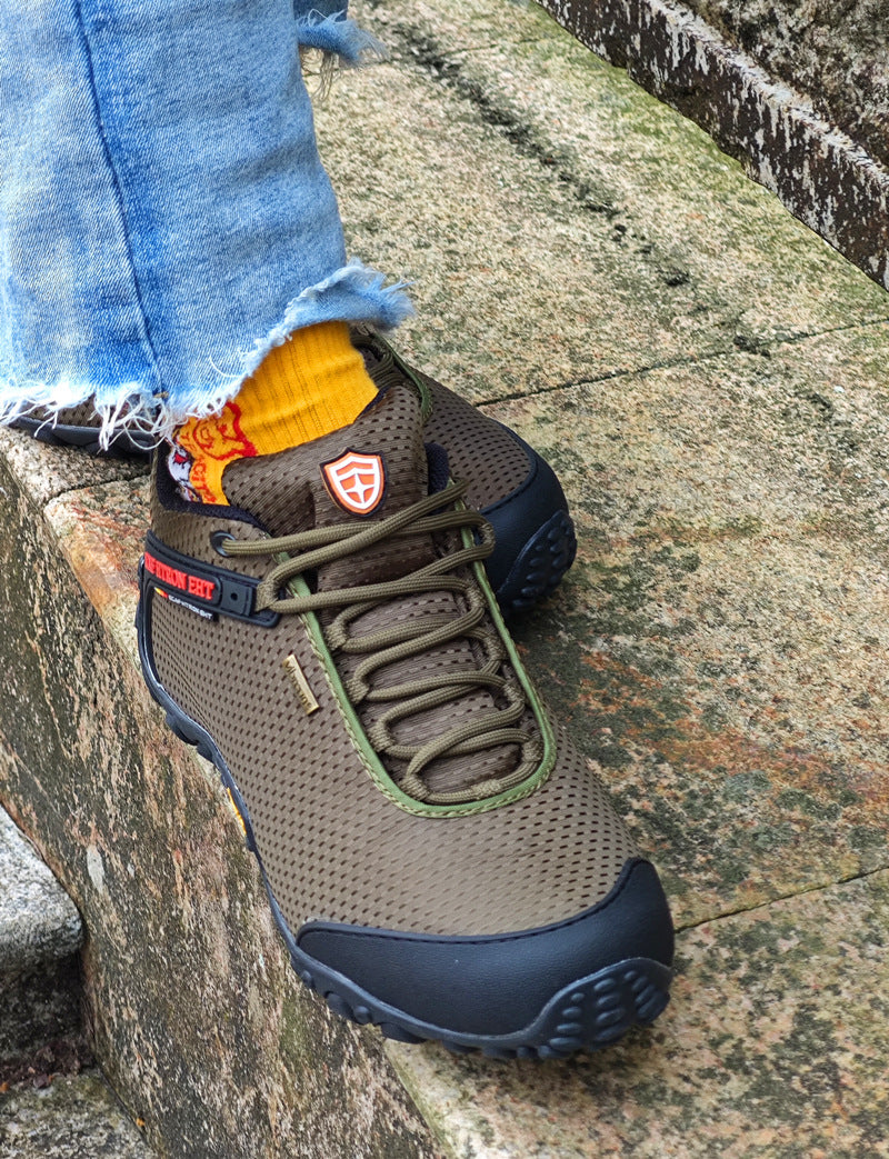 2024 spring, summer and autumn outdoor hiking shoes men's and women's hidden height waterproof mesh breathable sports non-slip hiking shoes