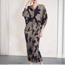 Miyake Irregular Long Sleeve Top Women's 2025 Spring and Autumn Design Solid Color Loose Casual Easiest for Match Bat Sleeve T-Shirt