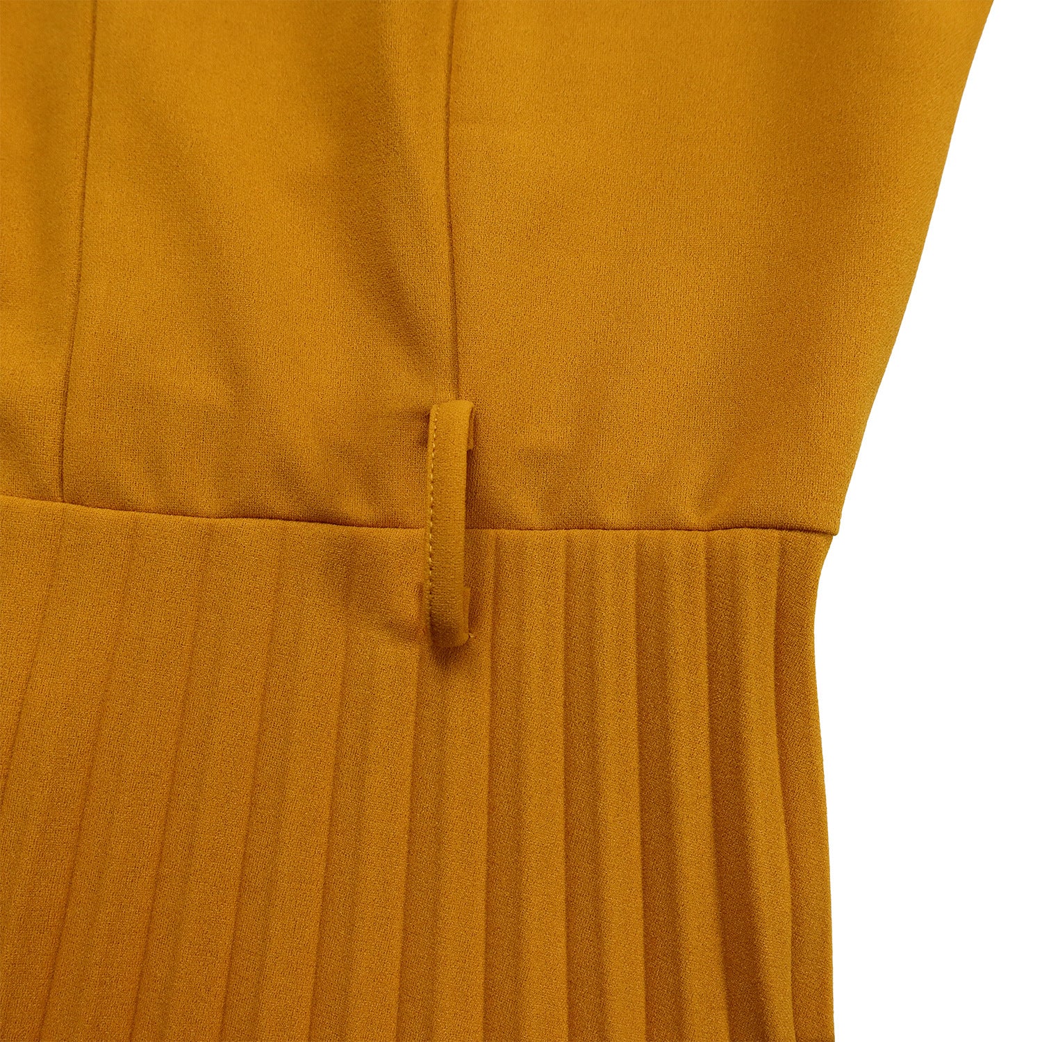 D563 Foreign Trade Cross-border Women's Clothing Summer New Short-sleeved V-neck Pleated High Waist Fashion Elegant Waist African dress