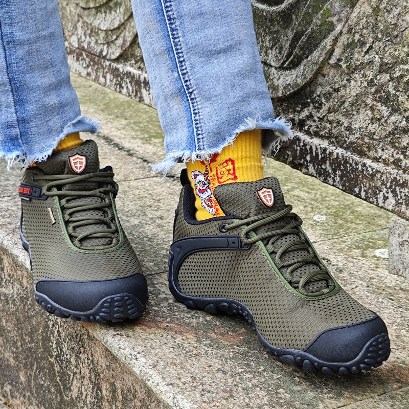 2024 spring, summer and autumn outdoor hiking shoes men's and women's hidden height waterproof mesh breathable sports non-slip hiking shoes