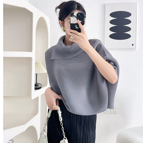 2026 Pleated Lapel Batwing Sleeve Top for Women, Spring and Autumn Style, Loose Fit, Plus Size, Long Sleeve, Pleated Solid Color Base Shirt T-Shirt