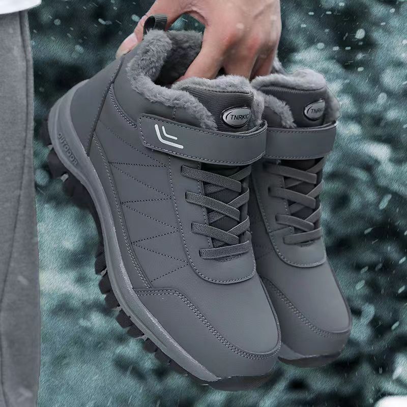 Middle-aged and elderly walking shoes autumn and winter fleece-lined round toe cotton in stock warm thickened cross-border foreign trade shoes men's shoes