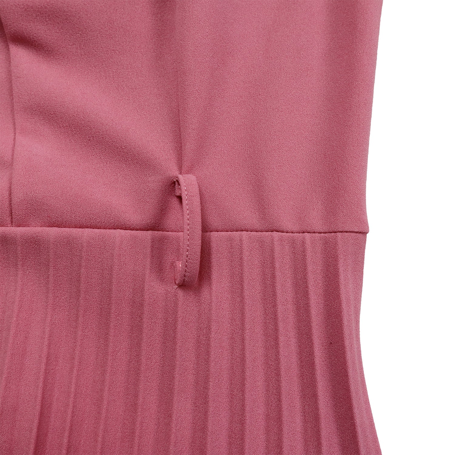 D563 Foreign Trade Cross-border Women's Clothing Summer New Short-sleeved V-neck Pleated High Waist Fashion Elegant Waist African dress