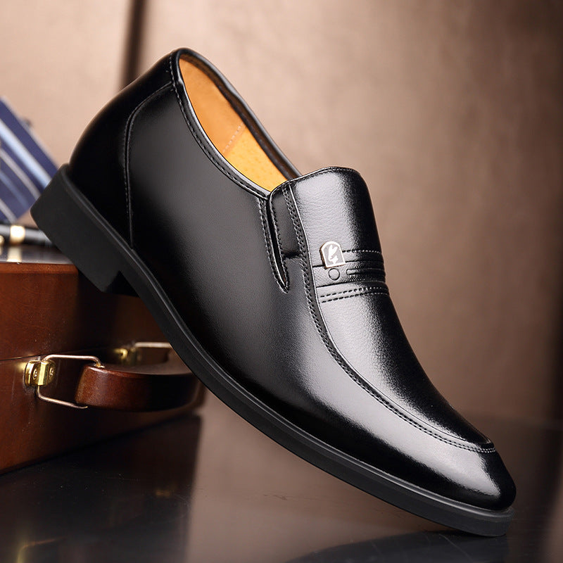 Factory 2023 spring men's leather shoes business formal wear increased men's shoes casual pointed wedding shoes a generation of hair