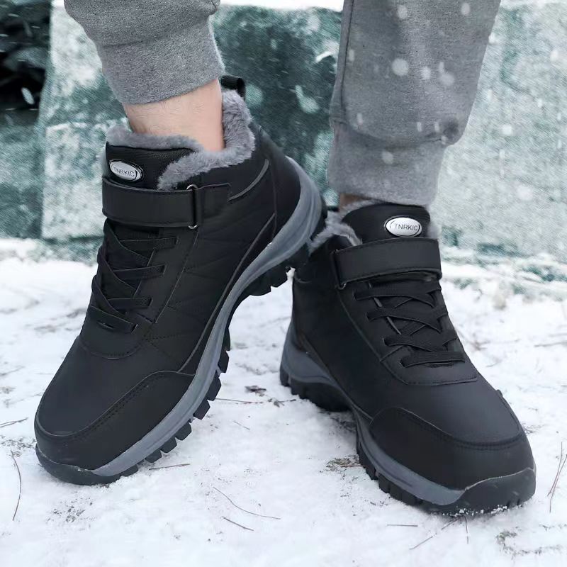 Middle-aged and elderly walking shoes autumn and winter fleece-lined round toe cotton in stock warm thickened cross-border foreign trade shoes men's shoes