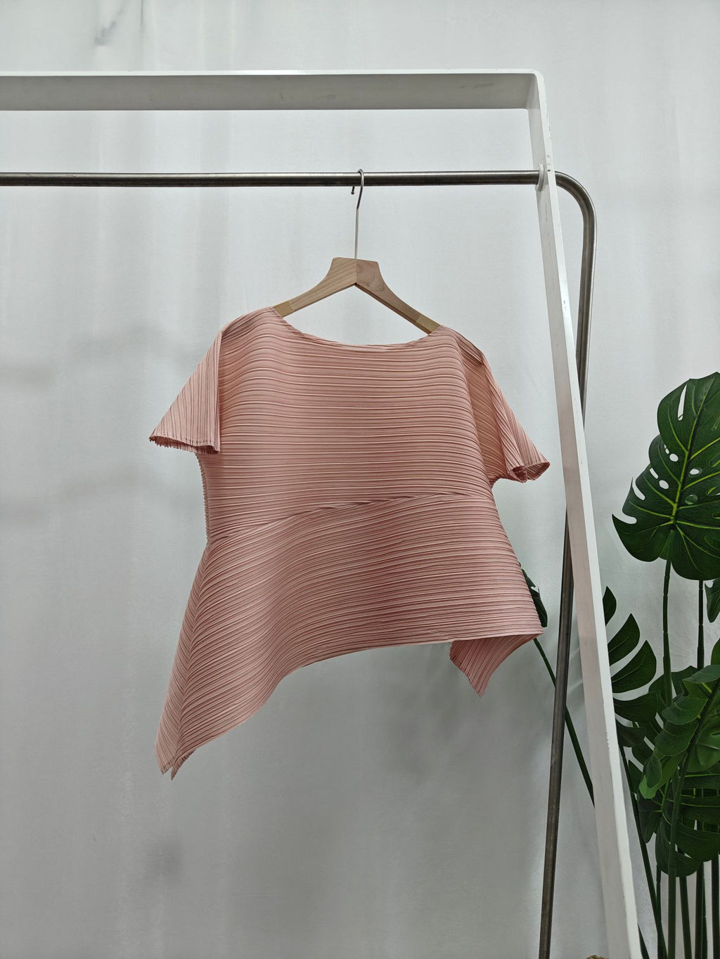 Summer All-match Pleated Top Women's 2024 Summer Thin Comfortable High-end Loose plus size Slim T-shirt